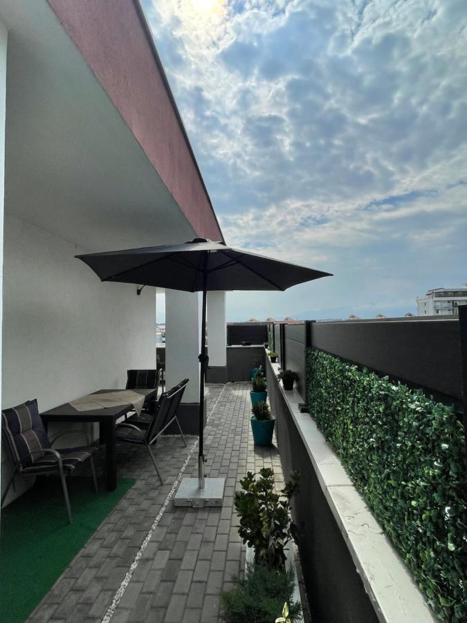Apartmán Voyage Cubic Adults Only Sibiu Exteriér fotografie