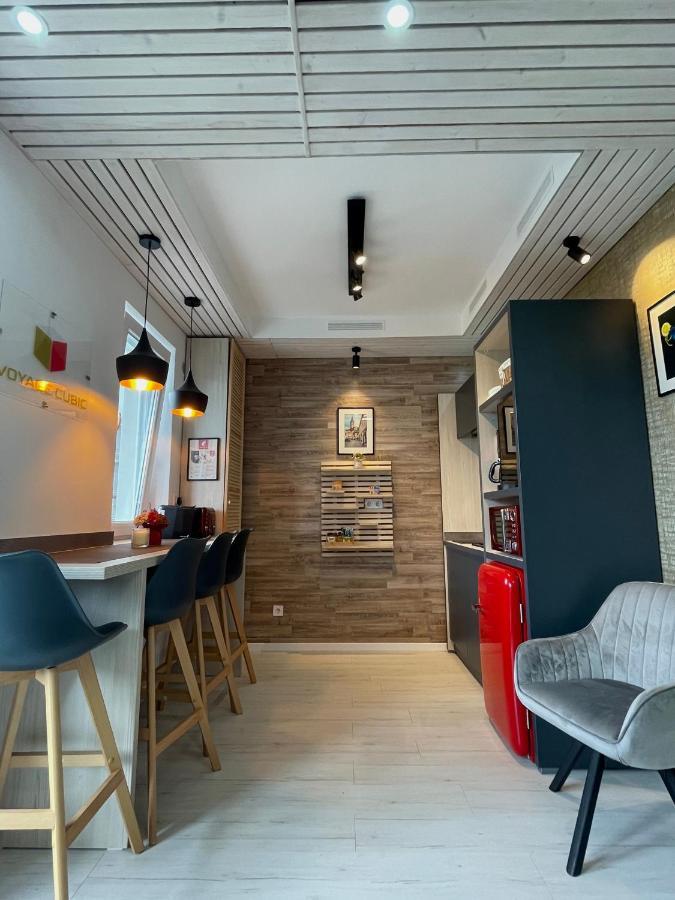 Apartmán Voyage Cubic Adults Only Sibiu Exteriér fotografie